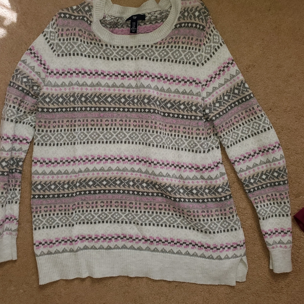 GAP Sweater